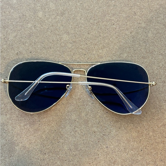 Classic Ray Ban aviators gold rim, polarized, w/ case, used, some scratches - Picture 4 of 7